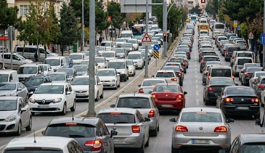 Emniyet Genel Müdürlüğü trafikte denetimleri artırdı! Bayramda yollarda olacaklar dikkat!