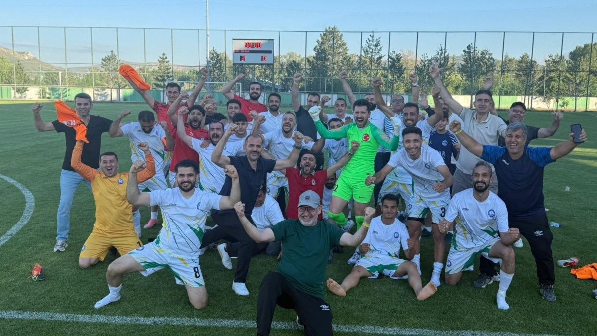 Adıyaman Belediyespor İşitme Engelliler Futbol Takımı finale yükseldi